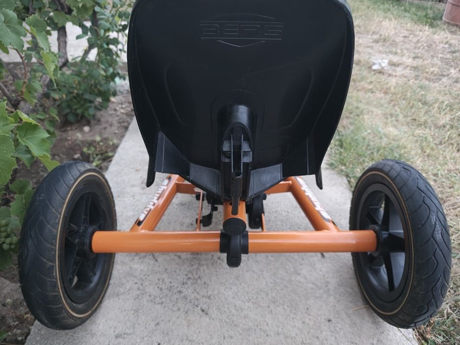 Kart cu pedale  BERG Buddy Orange pentru copii de la 3 la 8 ani