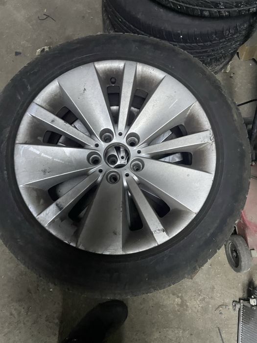 Джанти 18 със зимни гуми BMW