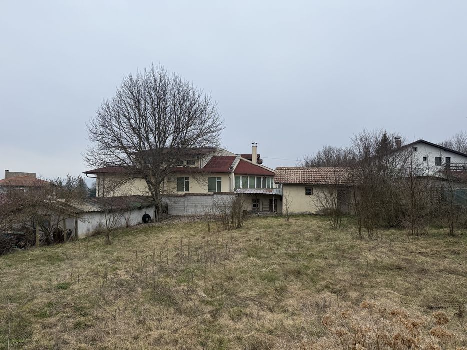 Продава се Къща в с. Ушинци, Област Разград - 155 кв.м за 741 €/кв.м - Снимка #3