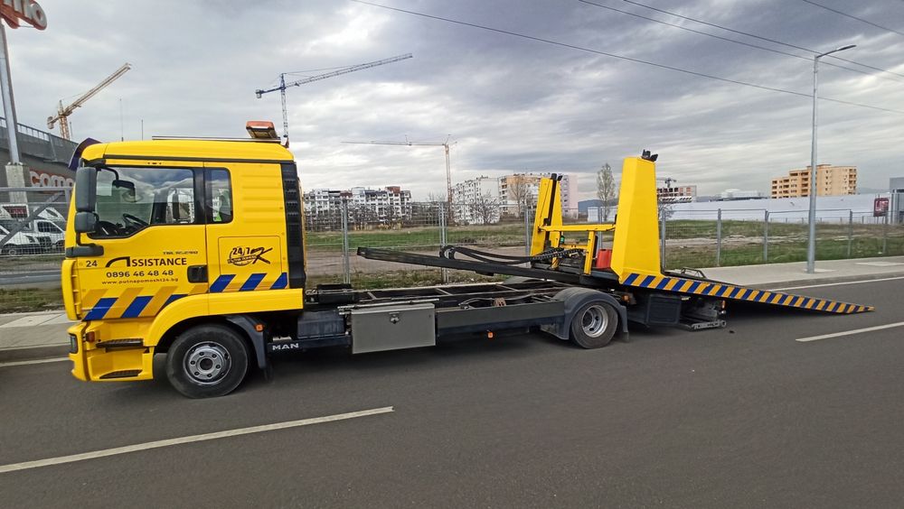Пътна помощ София За мотокари каравани лодки джетове бусове и др