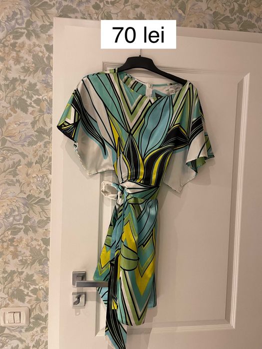 Vand haine second hand 50 - 100 lei