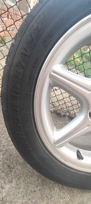 Джанти с гуми за Nissan Almera N16