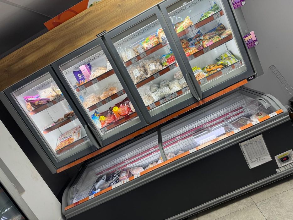 Vand echipamente magazin alimentar