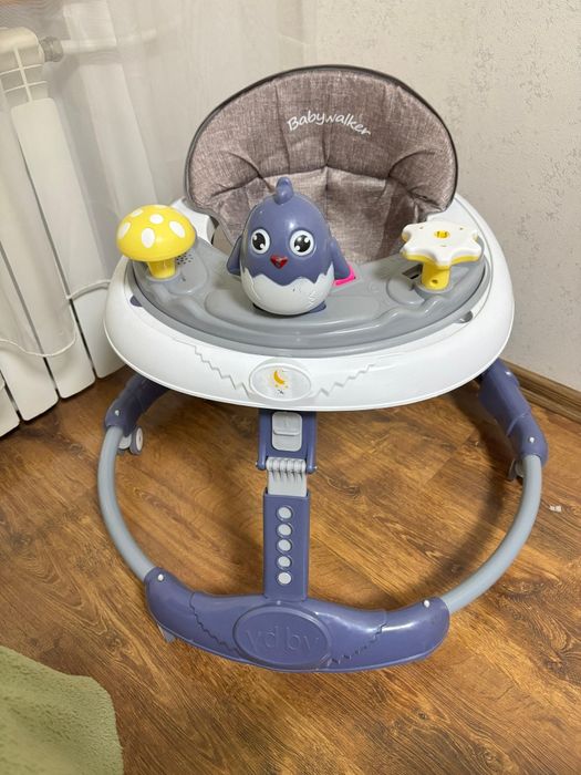 Продам кровать-люлька и ходунки