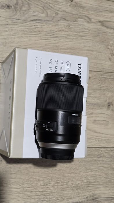 Tamron 90mm f2.8 MACRO di vc usd for Nikon


Vine in cutie, folosit fo