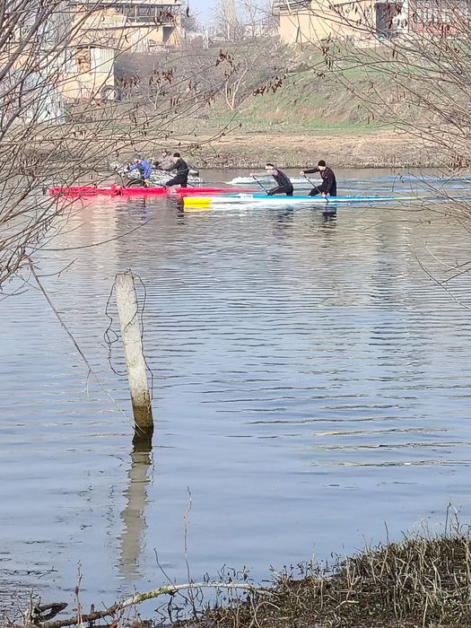 Yer sotiladi SUV bóyida 5000$