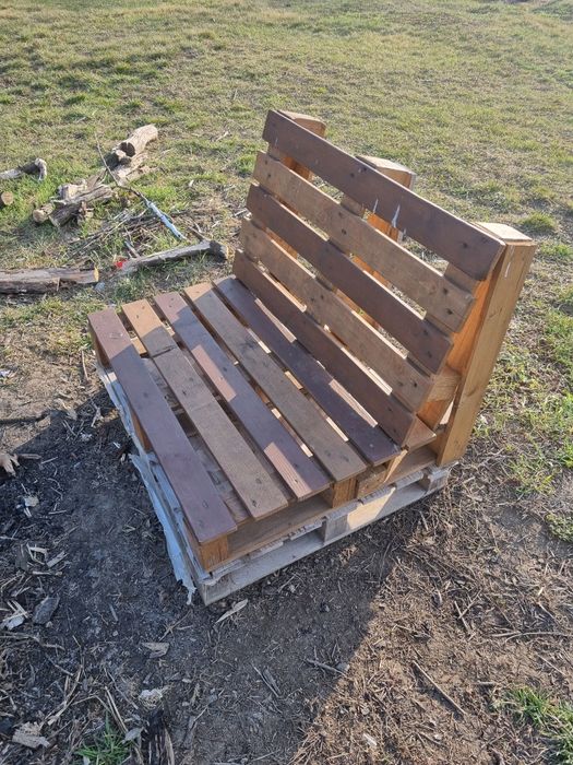 Paleti noi  860 x 680 pt mobilier de gradina bancute masa