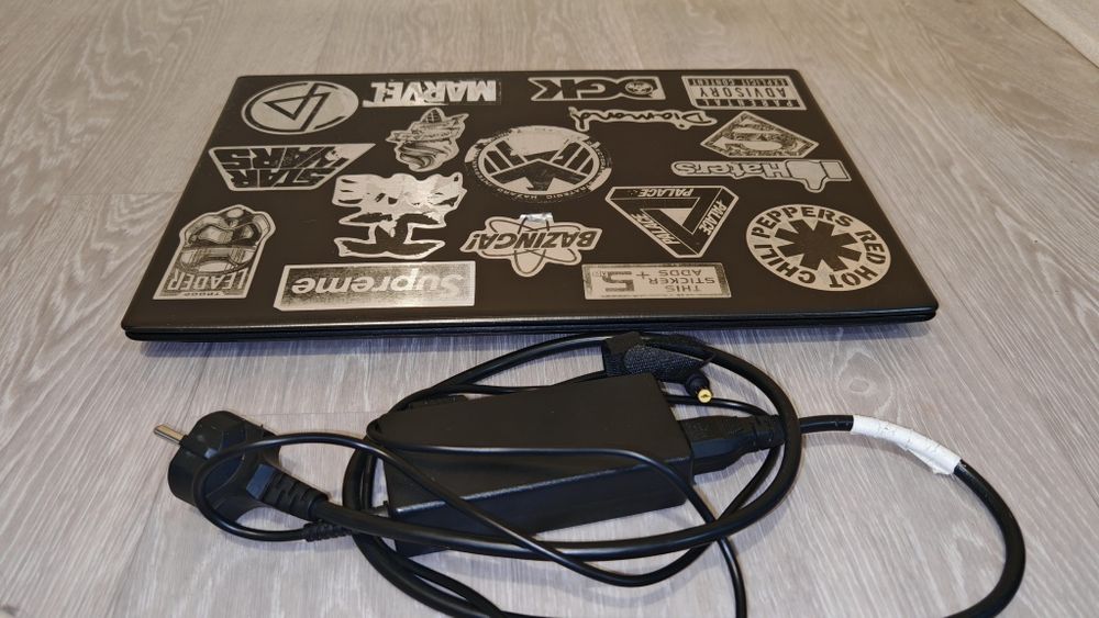 Acer Aspire E 15 1000 GB