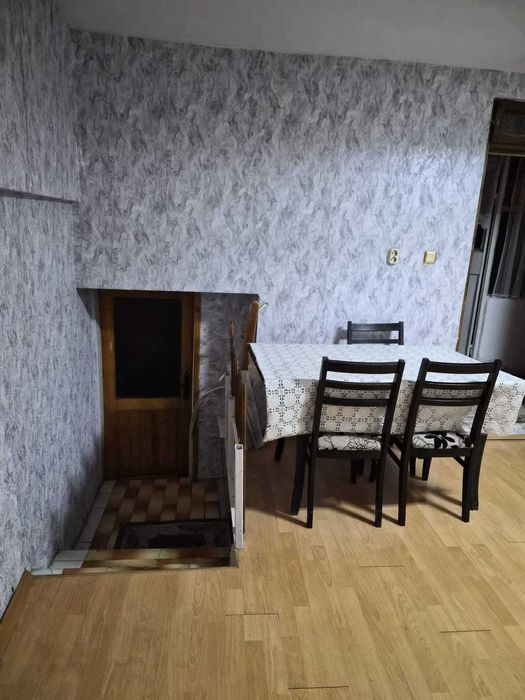 Дава се под наем Къща в Добрич, Център - 65 кв.м за 248.88 € - Снимка #5