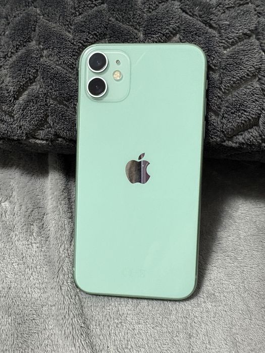IPHONE 11 -128GB - Green +13 huse cadou