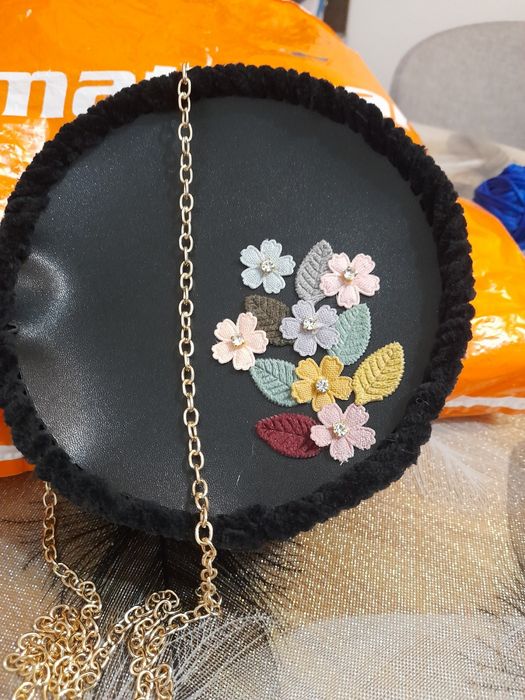 Ръчно претени чантички