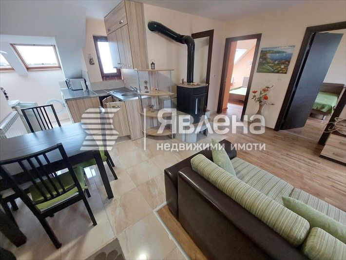 Продава се Тристаен апартамент в Поморие - 70 кв.м за 1643 €/кв.м - Снимка #6