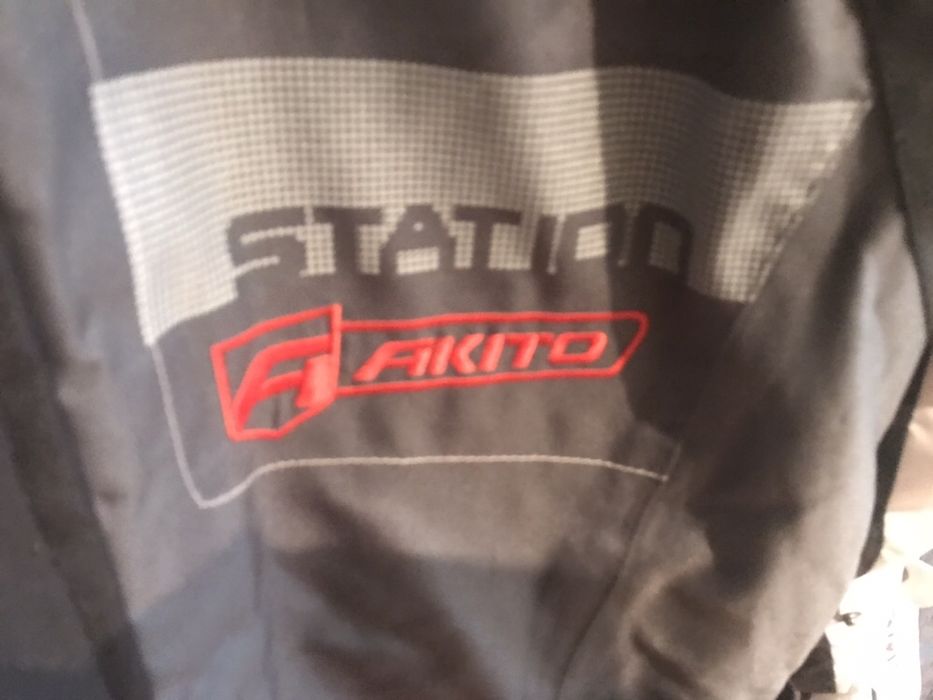 Непромукаемо мото яке