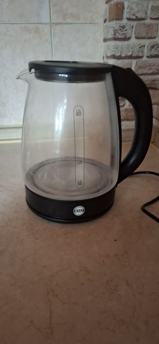 Продам чайник электрический