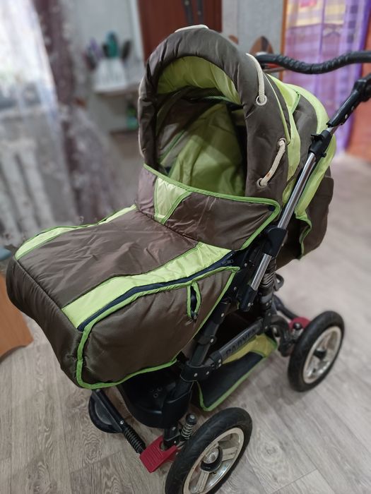 Каляска детская зима -лето!