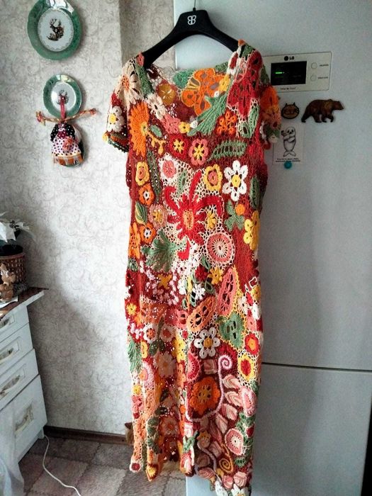 Продам платье ручной работы