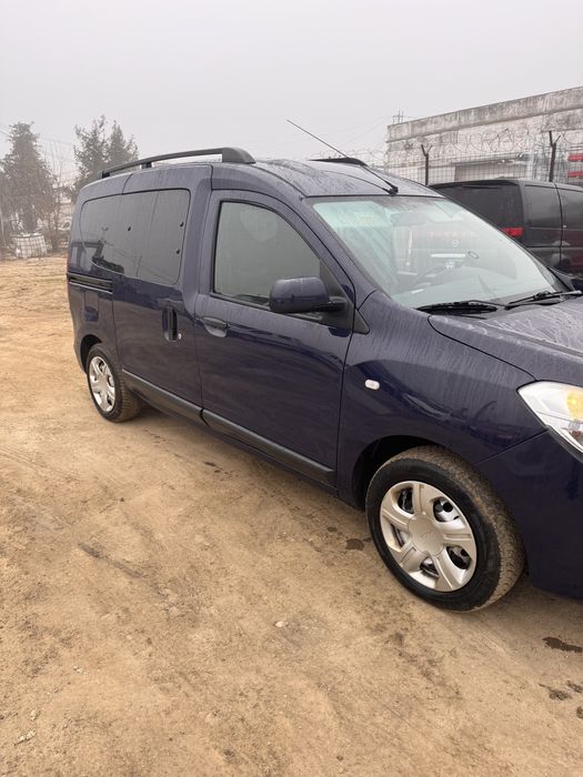 De vanzare dacia dokker an fab 2015