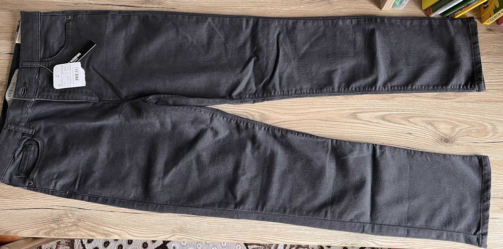 Новые джинсы waikiki