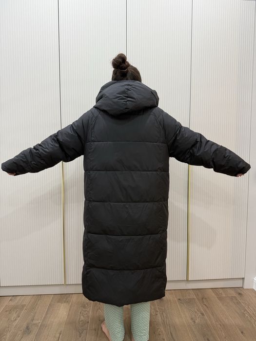 Продам зимний пуховик