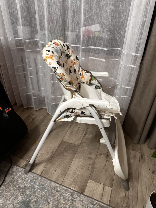 Продам стульчик для кормления