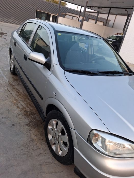 De vanzare opel astra g