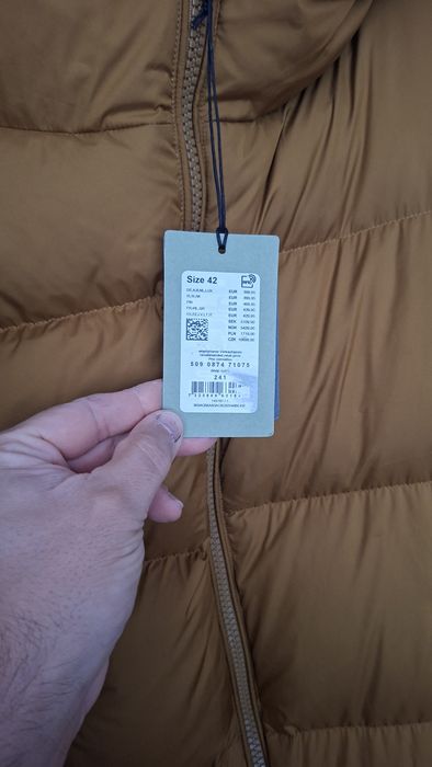 Vând geaca noua Marc O' POLO