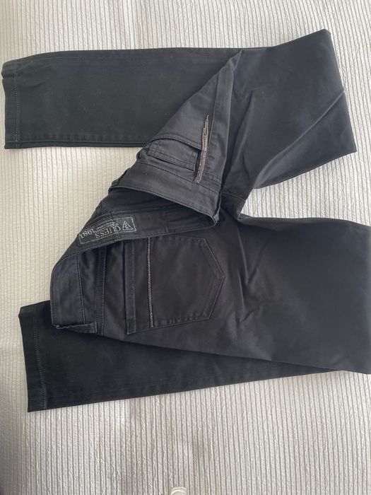 Черен Панталон Guess