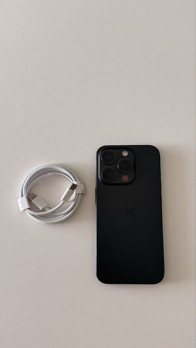 Продам оригинал iPhone 15Pro