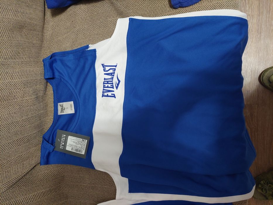 Продам новый комплект для бокса