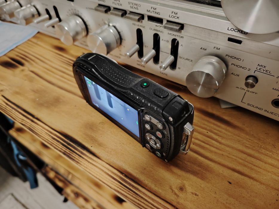 Aparat foto waterproof Ricoh WG-4