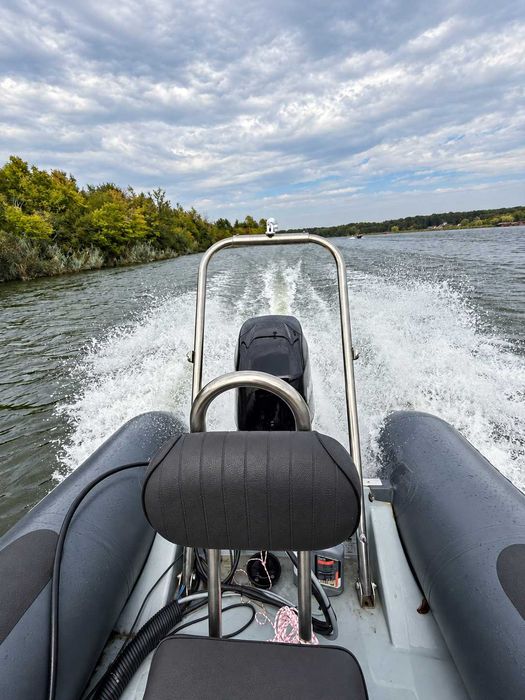 Barca Rib Valiant 450