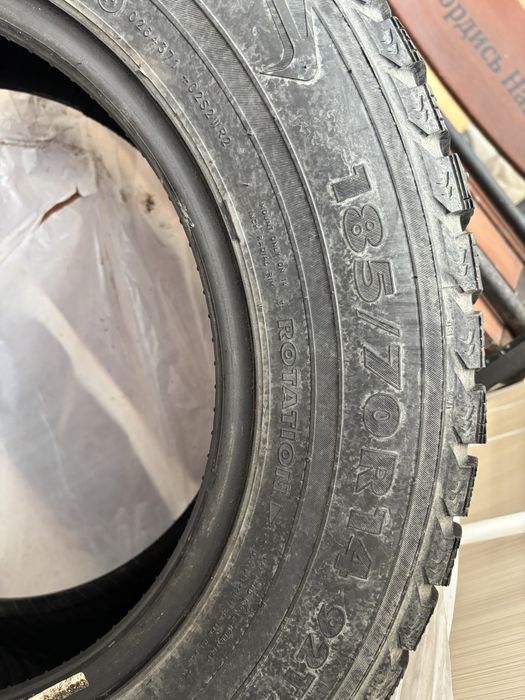 Зимние шины 185/70/15