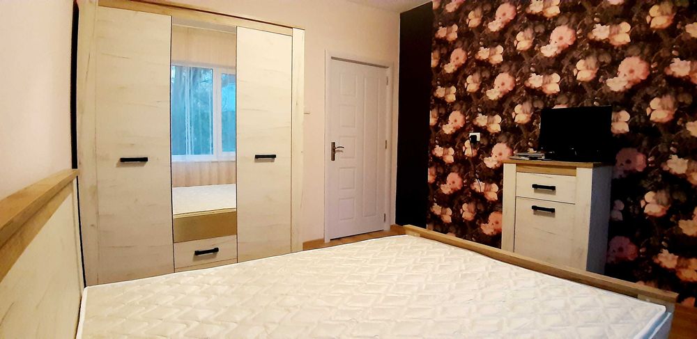 Дава се под наем Двустаен апартамент в Варна, Център - 60 кв.м за 561 € - Снимка #14