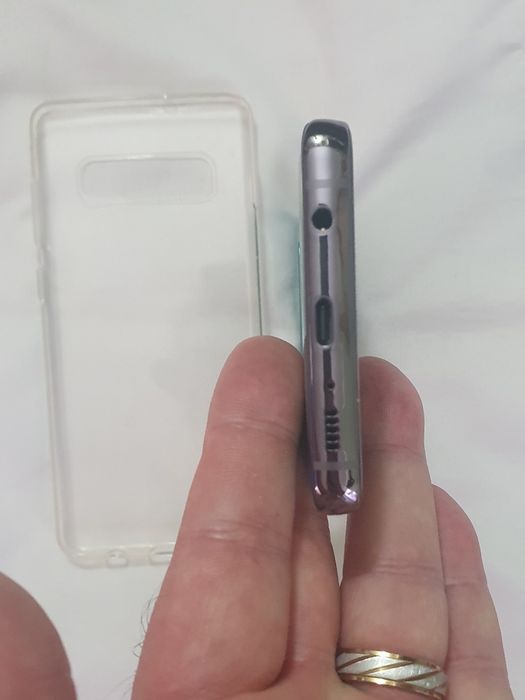 Samsung S10 PLUS.