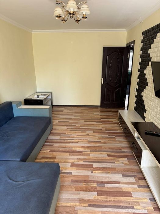 3 хонали Уй сотилади 1 Чи этаж. Жихозлари билан. Хамма шароитга эга!!!