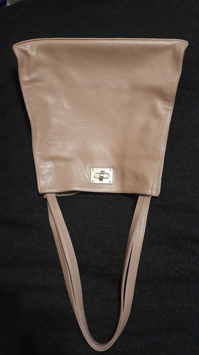 Poseta piele naturala