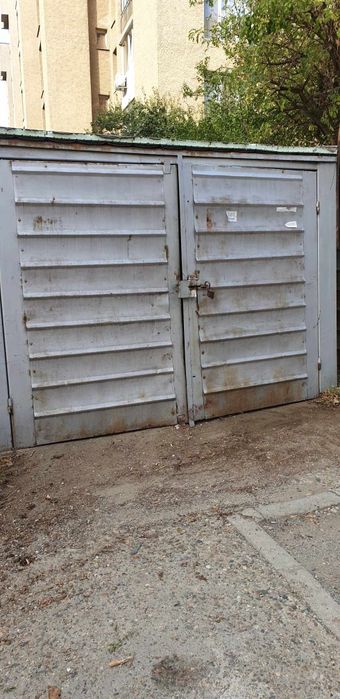 Продава се Гараж / Паркомясто в Казанлък - 15 кв.м за 11 €/кв.м - Снимка #1