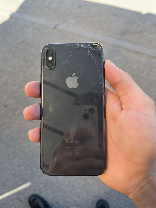 iPhone x 64гигов