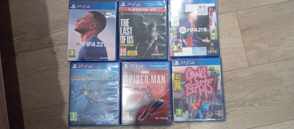 Ps4 slim, добро състояние, с една игра