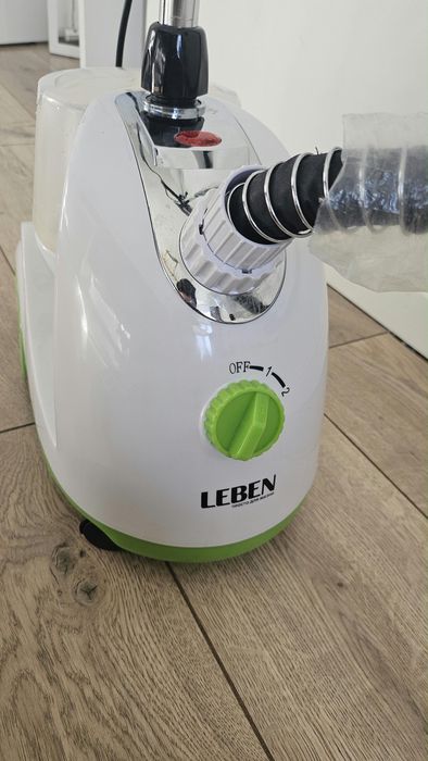 Вертикальный отпариватель LEBEN (2000 Вт, 1.6 л) в отличном состоянии