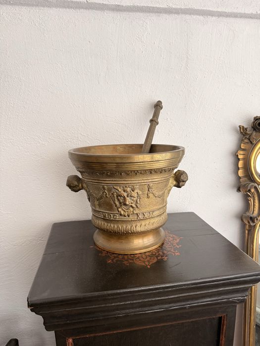 Mojar Masiv din Bronz Vintage
