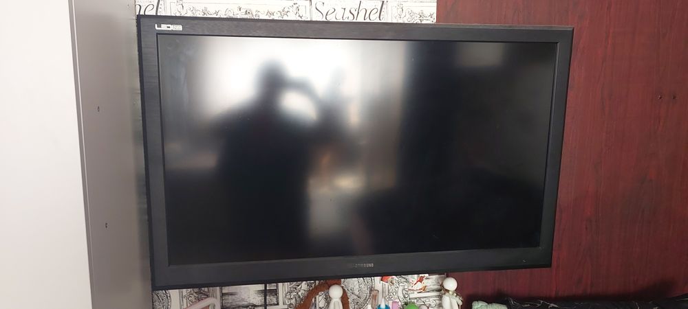 Продам телевизор бу