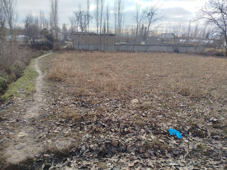 Yer uchastka sotiladi 15 sotix