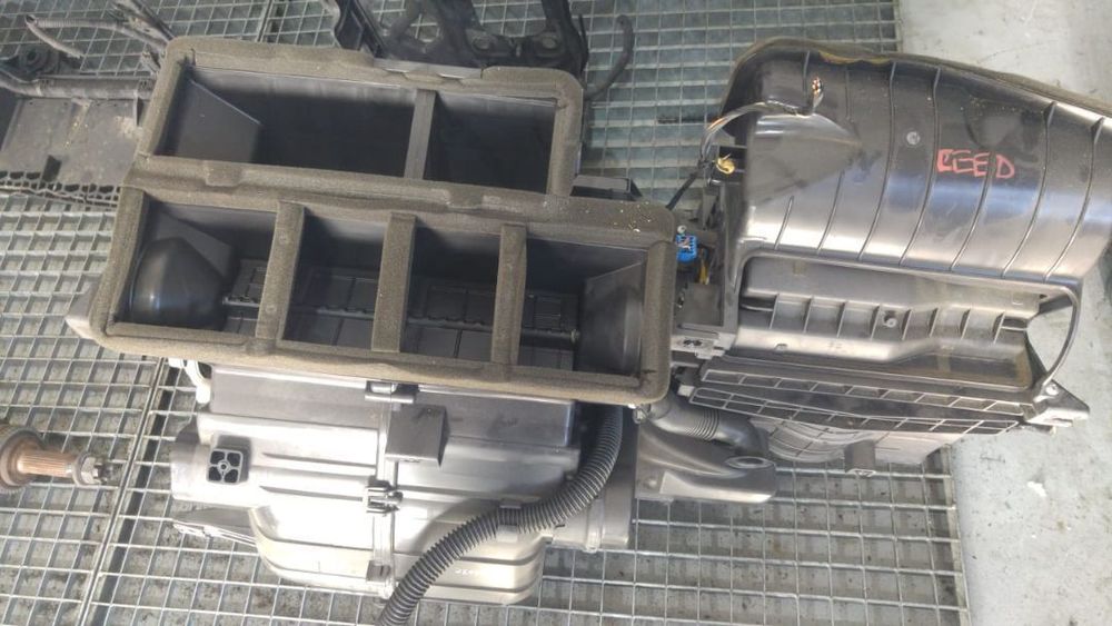 tulumba aer bord 1.4 b  kia cee'd ceed break facelift  2010  97100-1h050