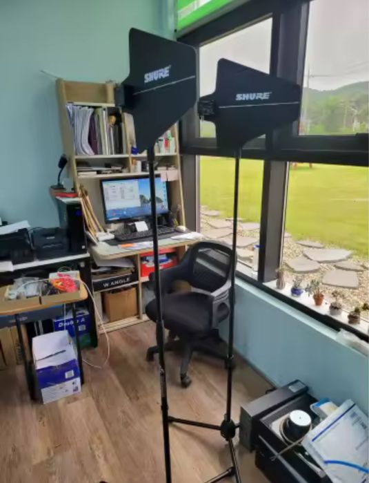 Shure ua844 amplificator semnal iluminat light