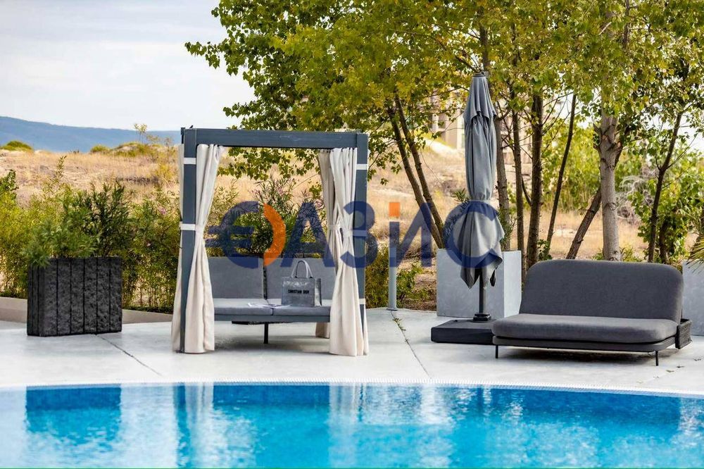 2-стаен апартамент на партер със собствен двор, Ж ' адор Дюн, Слънчев