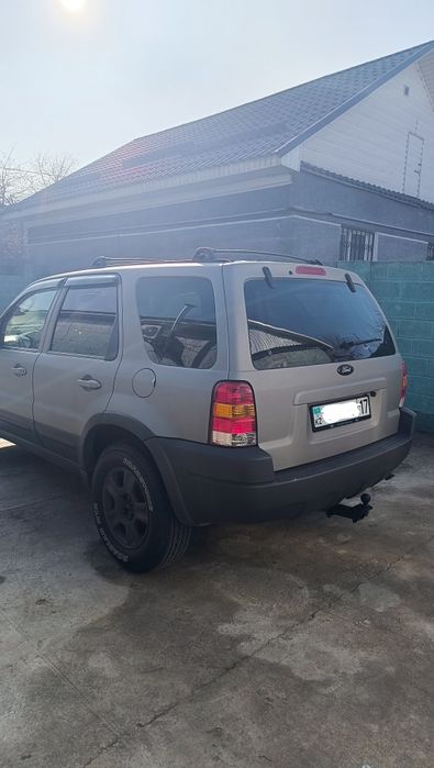 Ford escape 2002г