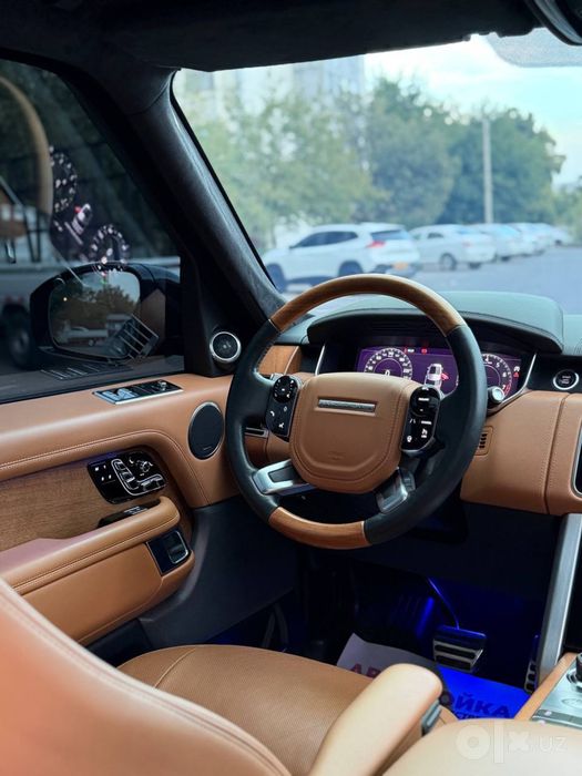 Range Rover Vouge Autobiography v8