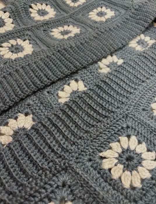 Кардиган вязаный