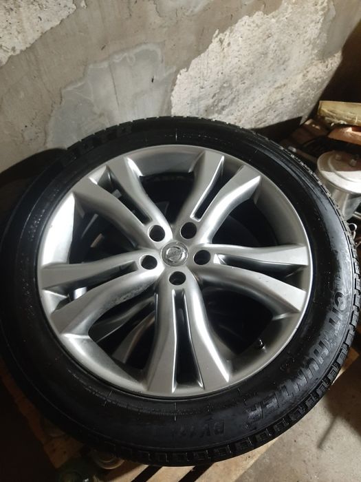 Продам комплект колес